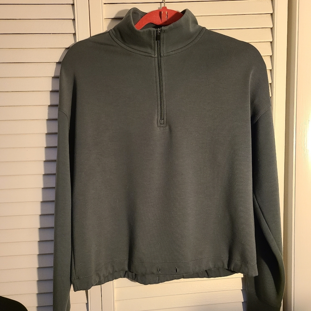 ***DONATED*** Women's GAIAM Half-Zip Sweatshirt